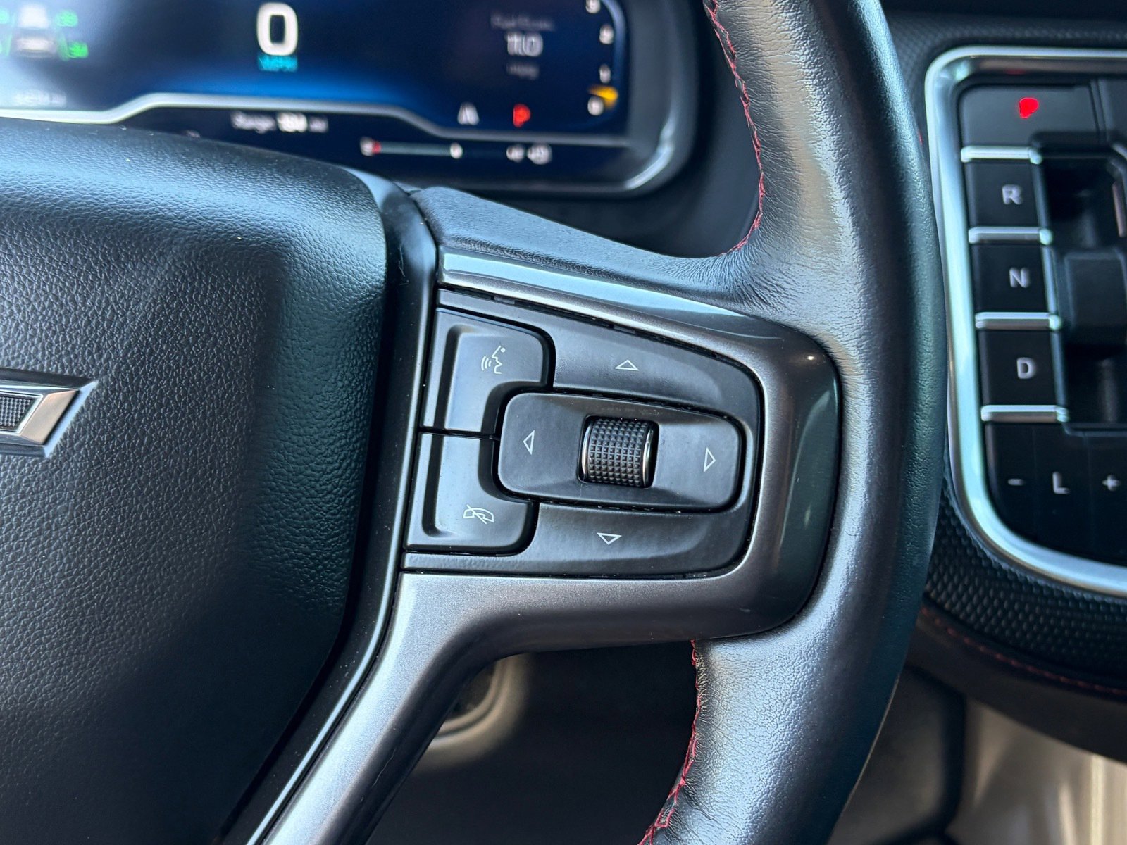 Used 2022 Chevrolet Tahoe RST w/ Sport Performance Package RWD image 22