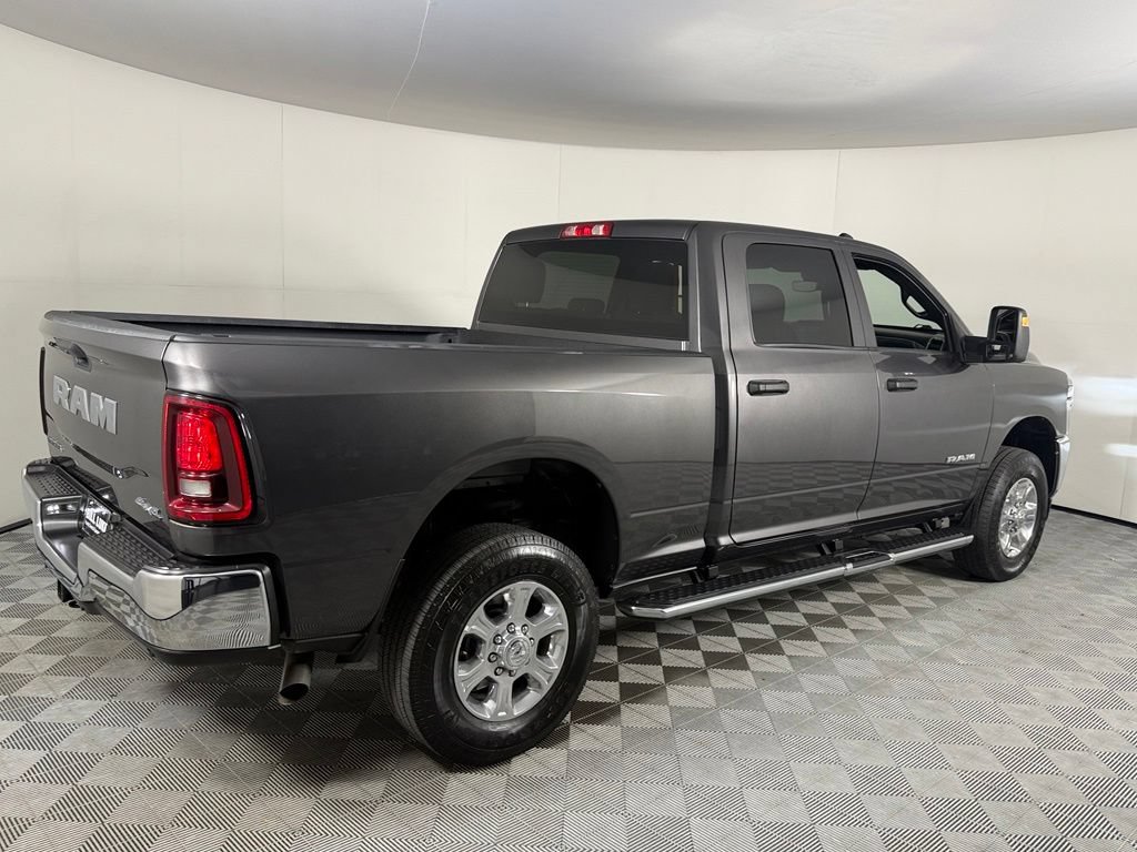 Certified 2025 RAM 2500 Big Horn AWD/4WD image 7