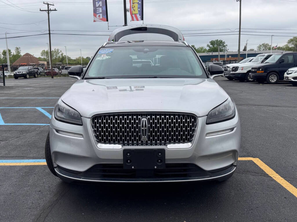Used 2020 Lincoln Corsair AWD w/ Premium Package image 26