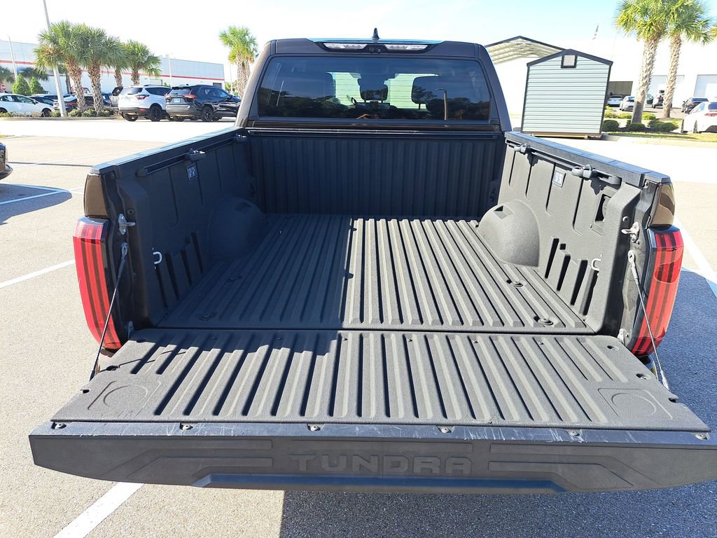 Used 2023 Toyota Tundra Limited image 6