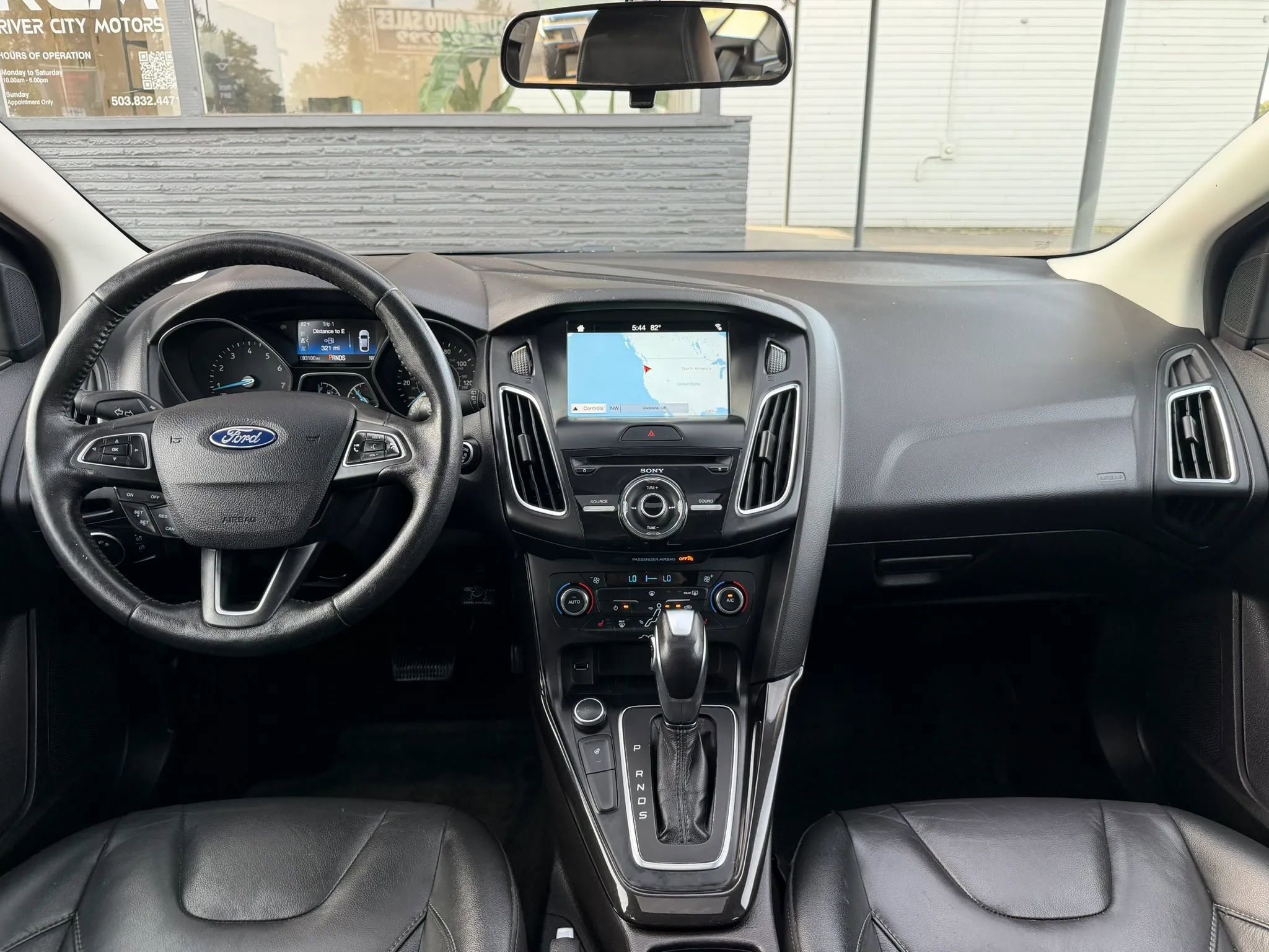 Used 2017 Ford Focus Titanium FWD image 26