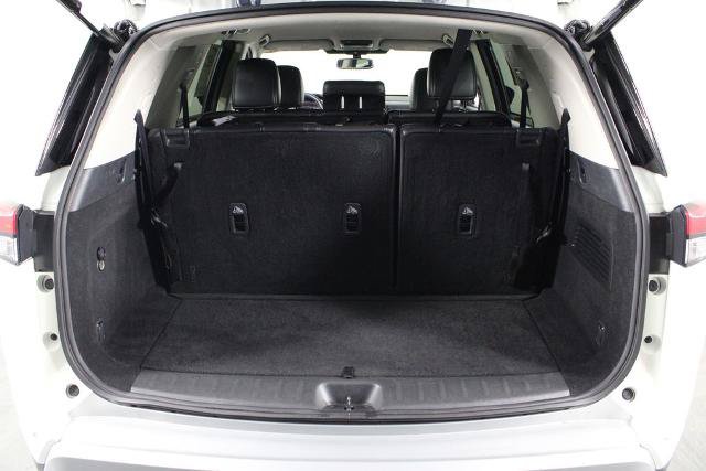 Certified 2022 Nissan Pathfinder SL FWD image 18