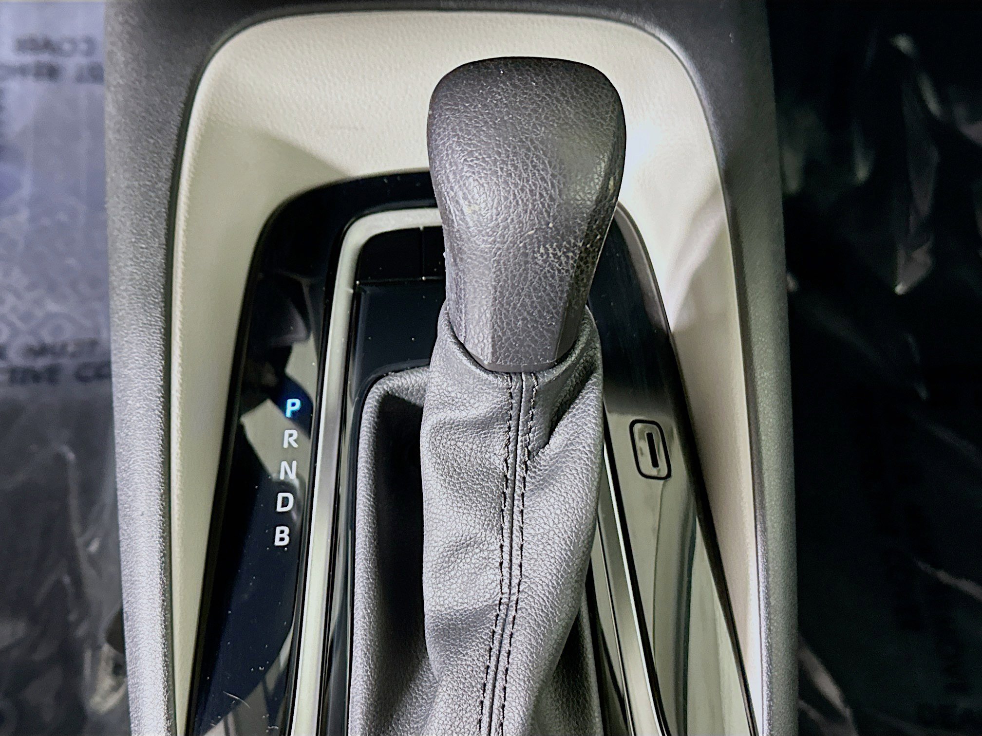Used 2023 Toyota Corolla LE image 20