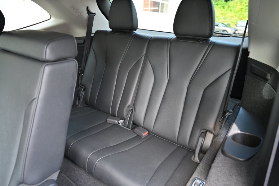 Used 2022 Acura MDX SH-AWD image 18