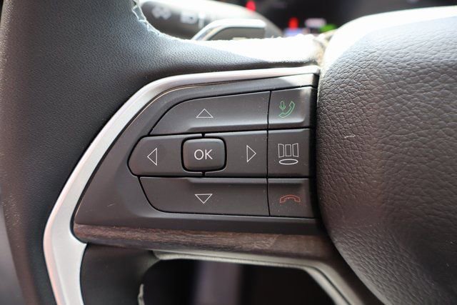 New 2025 Jeep Grand Cherokee Limited 4xe image 11