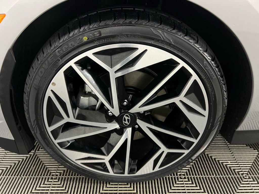 Used 2023 Hyundai Ioniq 6 SEL w/ Cargo Package image 12