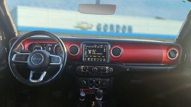 Used 2023 Jeep Wrangler Unlimited Rubicon w/ Cold Weather Group image 16