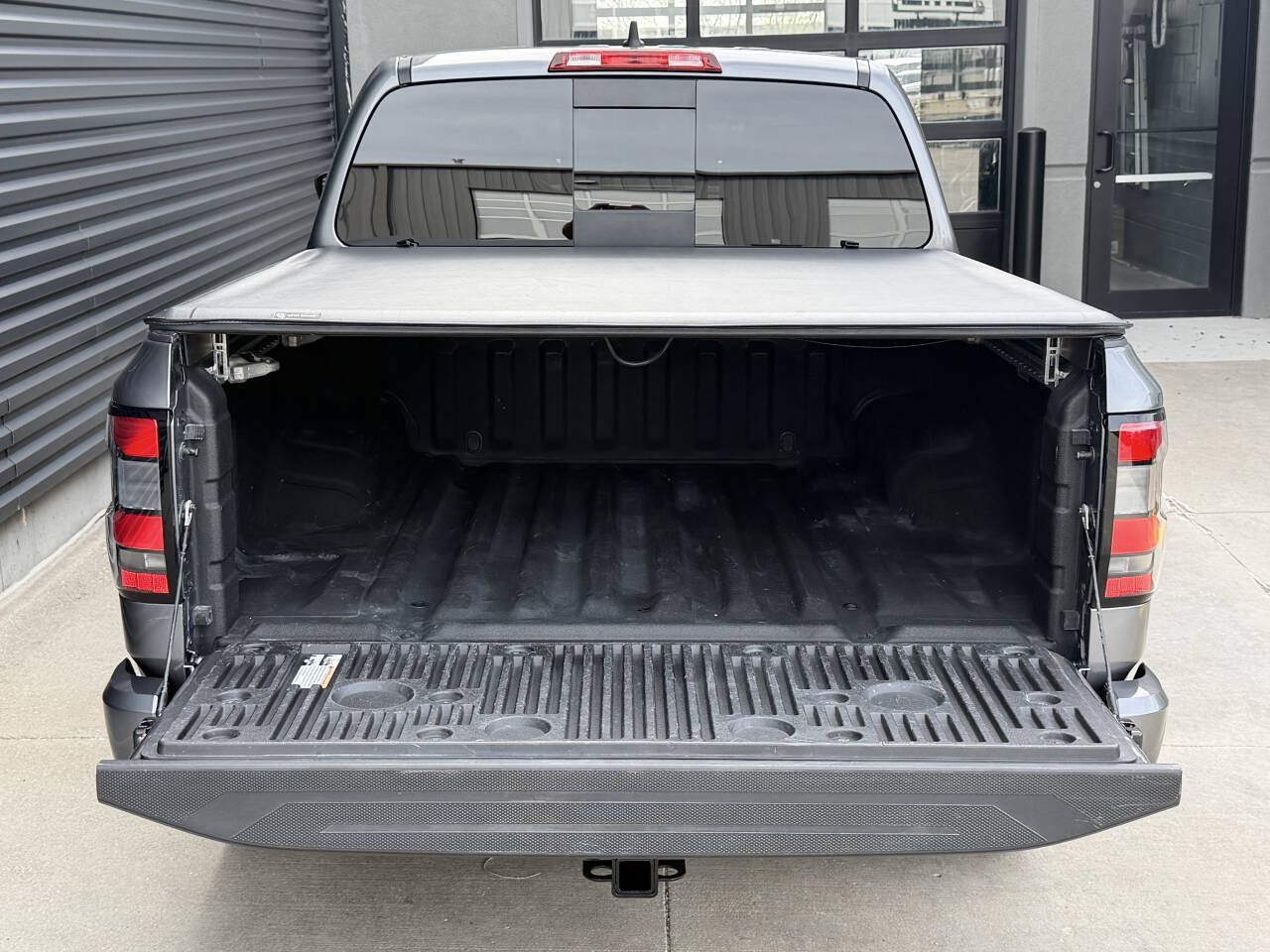Used 2023 Nissan Frontier PRO-4X w/ Pro Convenience Package AWD/4WD image 13