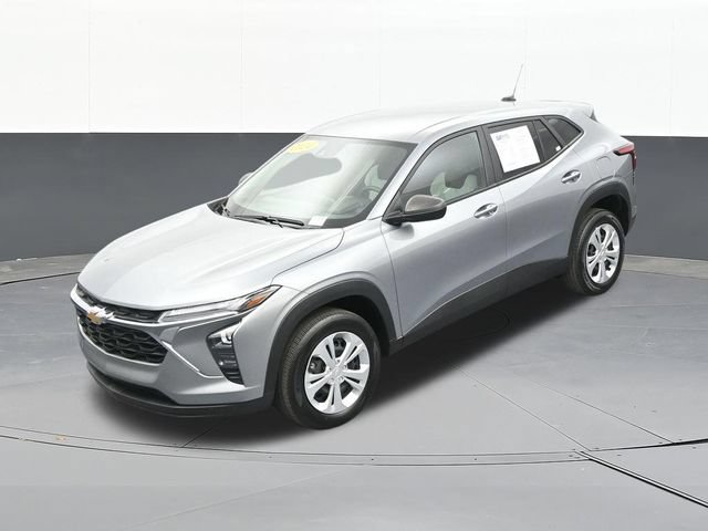 Used 2024 Chevrolet Trax LS FWD image 64