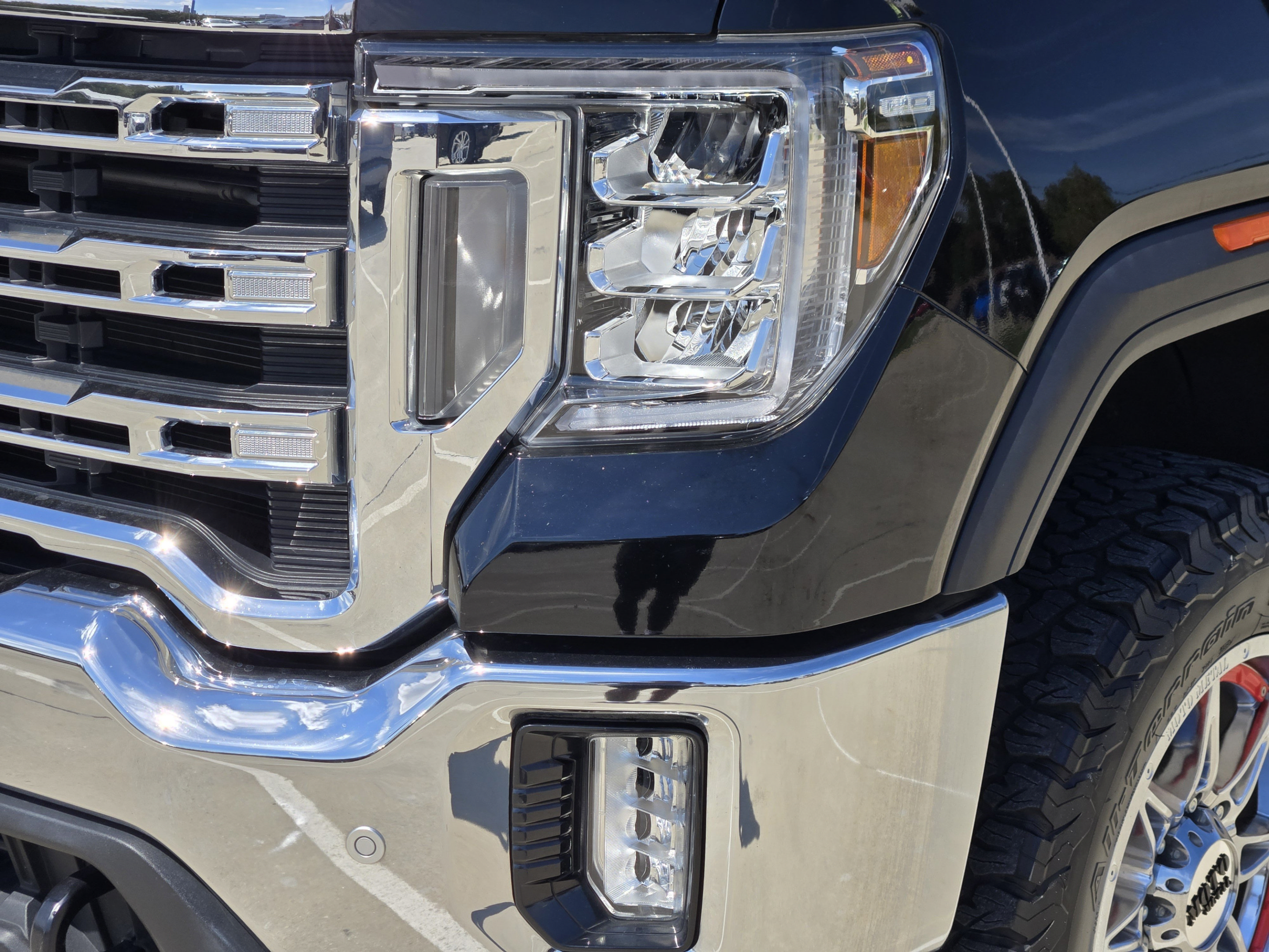 Used 2020 GMC Sierra 2500 SLE w/ SLE Value Package; AWD/4WD image 29