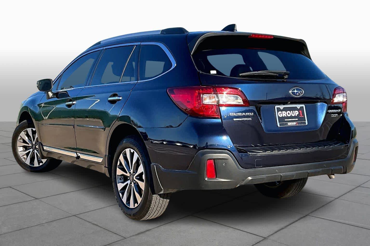 Used 2018 Subaru Outback 3.6R Touring AWD/4WD image 22