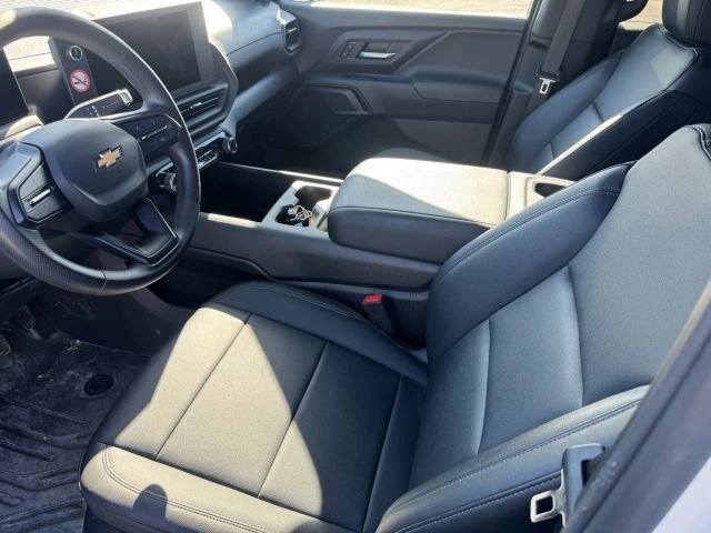 Used 2024 Chevrolet Silverado EV W/T image 8