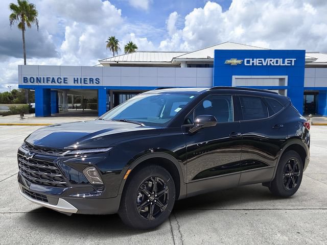 New 2026 Chevrolet Blazer LT w/ Convenience Package AWD/4WD image 2