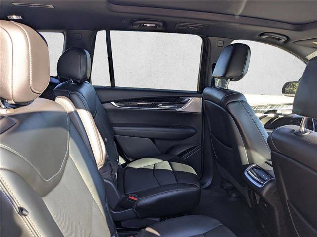 Used 2024 Cadillac XT6 Premium Luxury w/ Technology Package image 20
