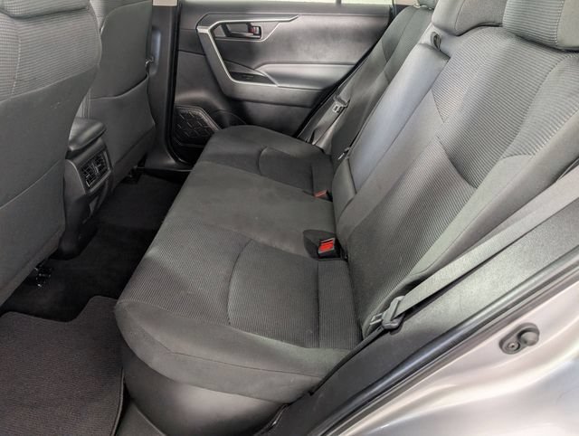 Used 2023 Toyota RAV4 LE AWD/4WD image 23