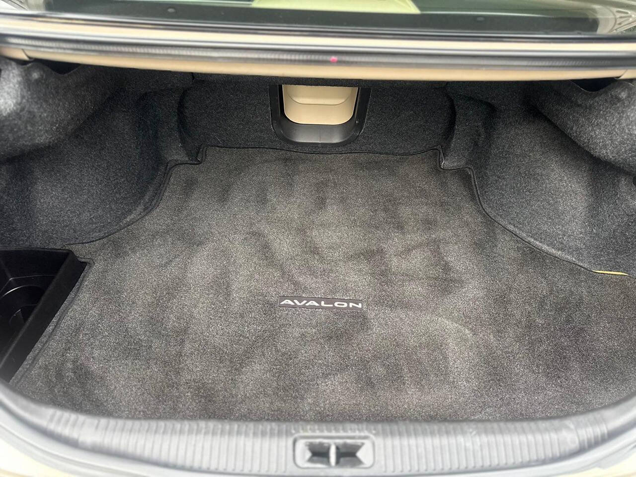 Used 2006 Toyota Avalon XLS FWD image 25