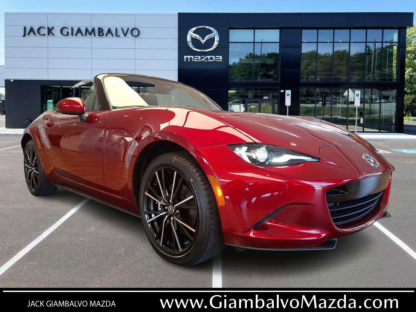 New 2025 MAZDA MX-5 Miata Grand Touring RWD image 1