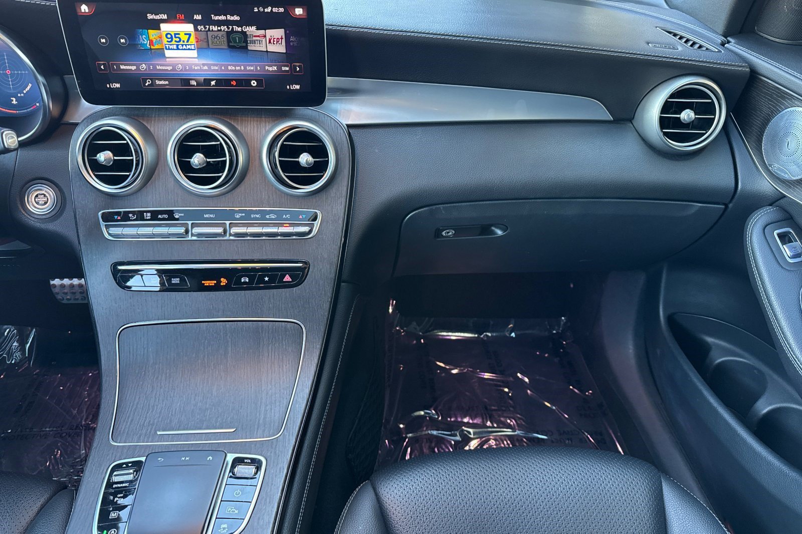 Used 2020 Mercedes-Benz GLC 300 4MATIC Coupe image 17