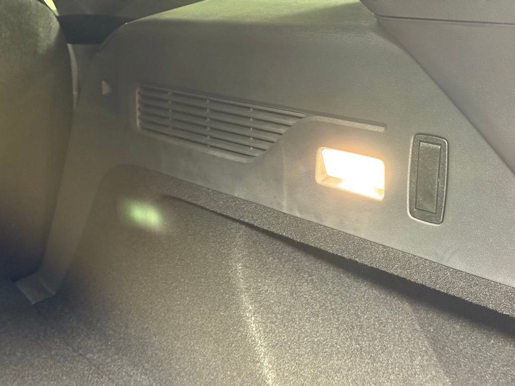 New 2024 Lincoln Nautilus Reserve w/ Equipment Group 202A image 48