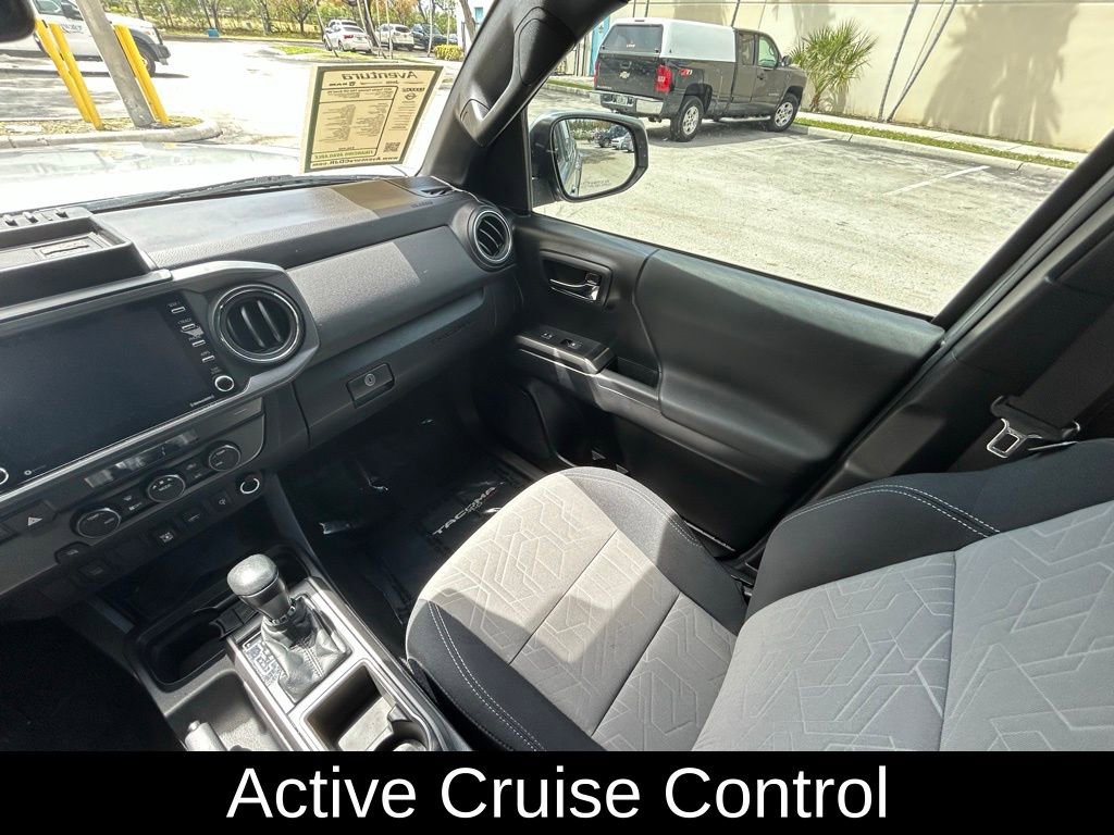 Used 2021 Toyota Tacoma TRD Off-Road image 11