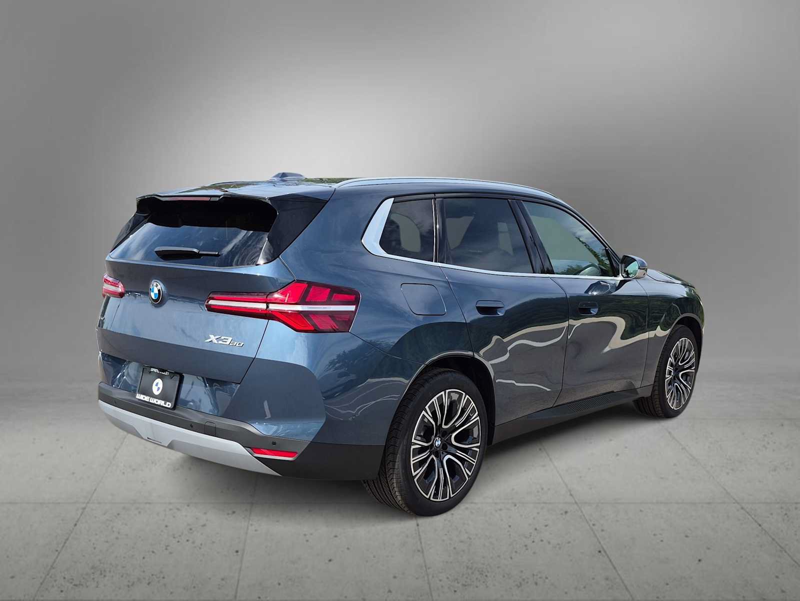 New 2026 BMW X3 xDrive30i w/ Premium Package AWD/4WD image 8