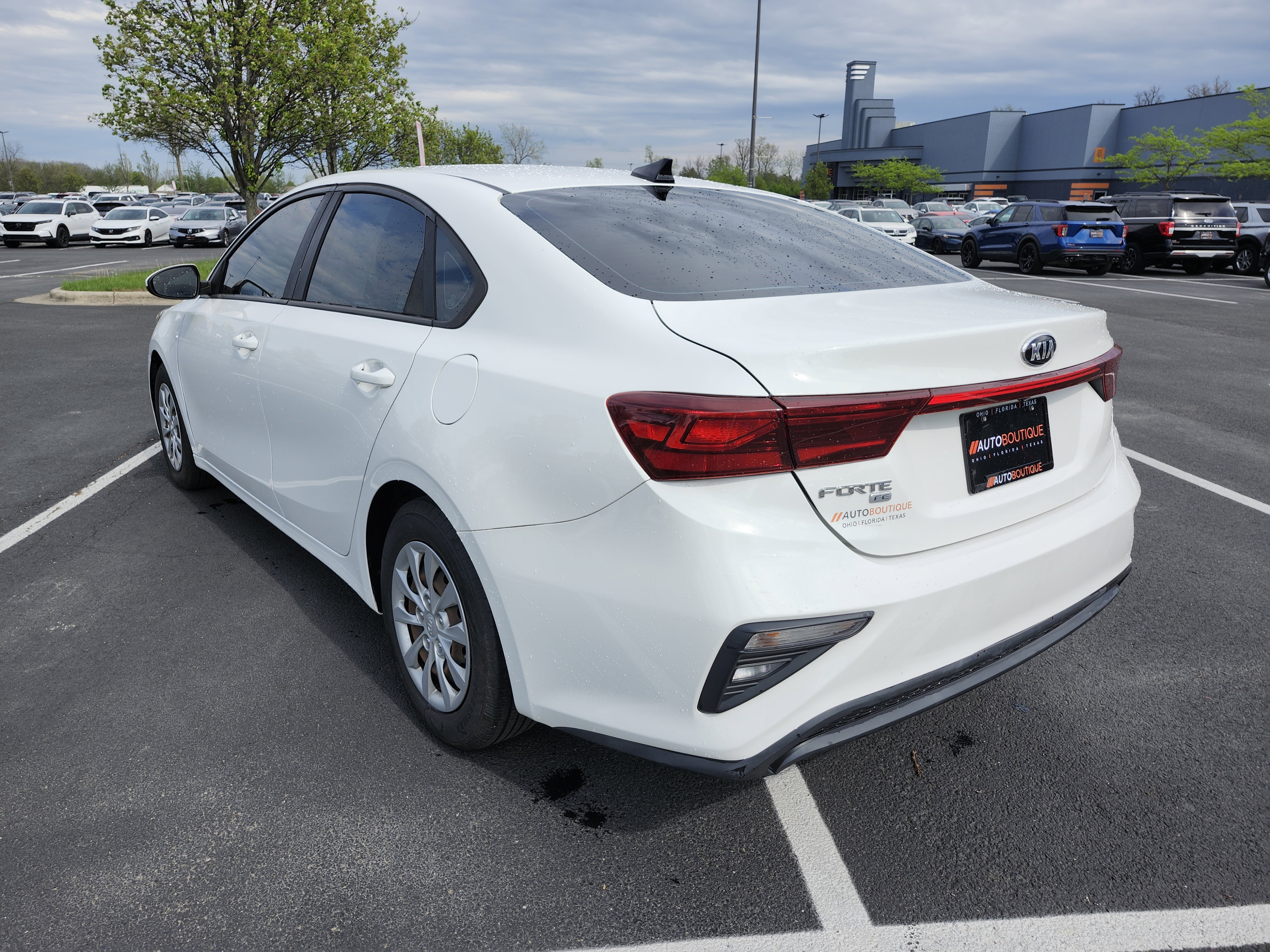 Used 2020 Kia Forte Sedan FWD image 12