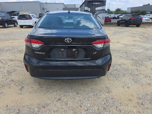 Used 2022 Toyota Corolla LE FWD image 5