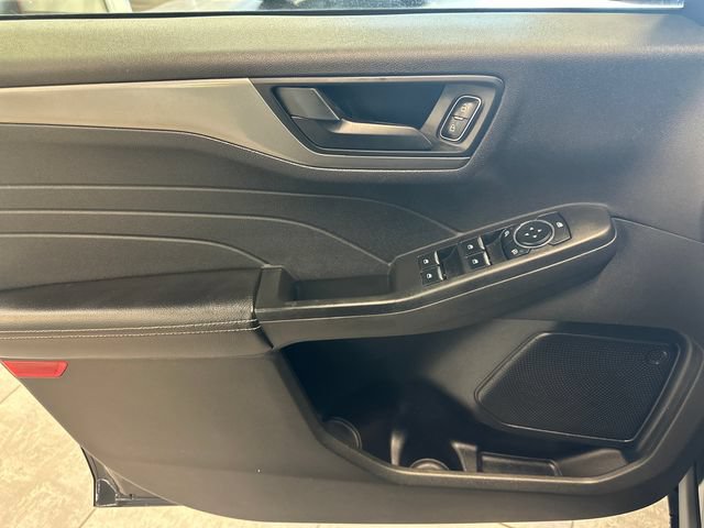 Used 2023 Ford Escape Active AWD/4WD image 20