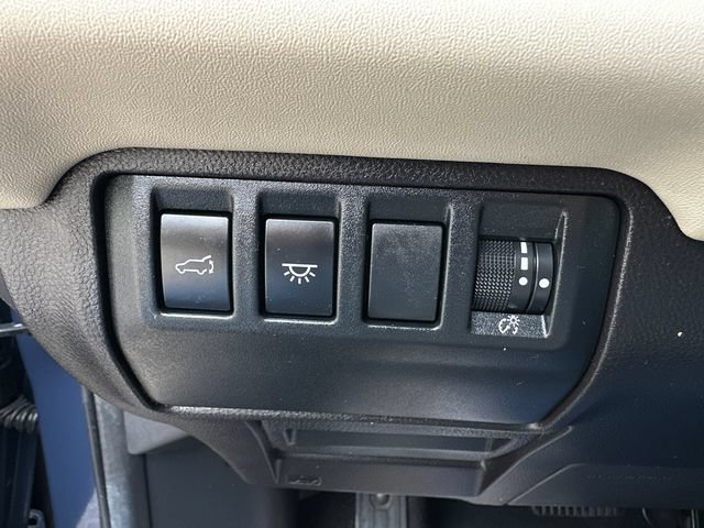 Used 2023 Subaru Ascent Limited w/ Technology Package AWD/4WD image 35