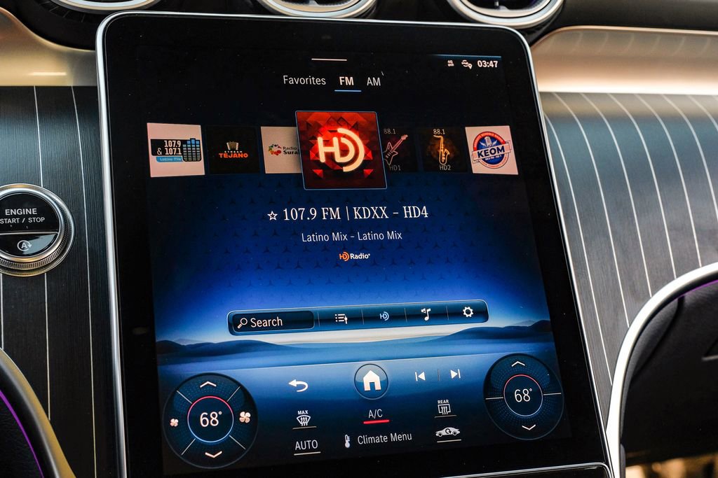 Used 2023 Mercedes-Benz GLC 300 GLC 300 image 29