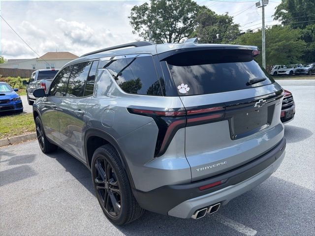 Used 2025 Chevrolet Traverse LT FWD image 18
