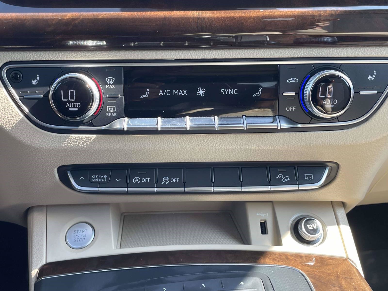 Used 2019 Audi Q5 2.0T Premium w/ Convenience Package AWD/4WD image 31