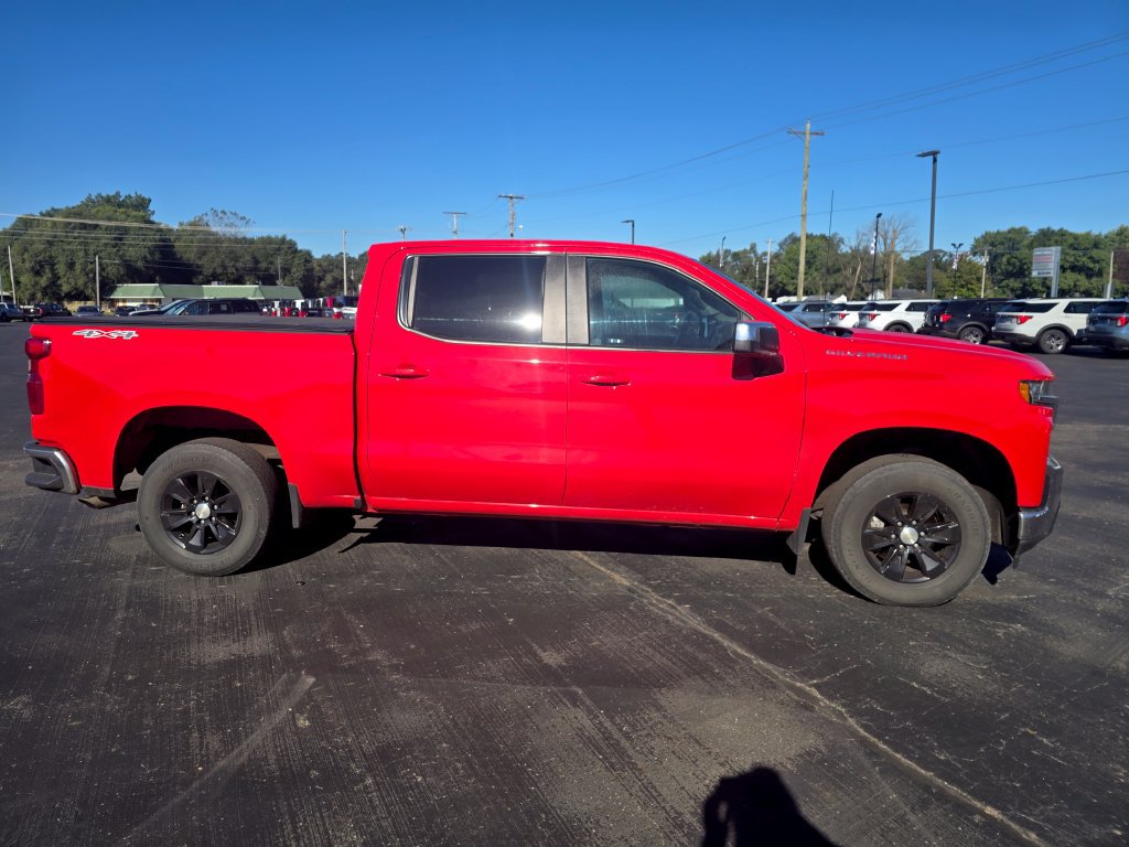 Used 2020 Chevrolet Silverado 1500 LT w/ All-Star Edition AWD/4WD image 3