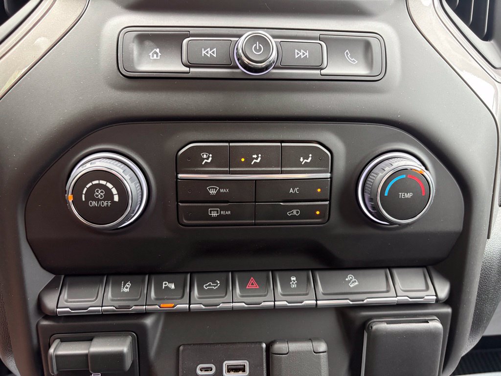 New 2026 Chevrolet Silverado 2500 Custom w/ Custom Value Package AWD/4WD image 19