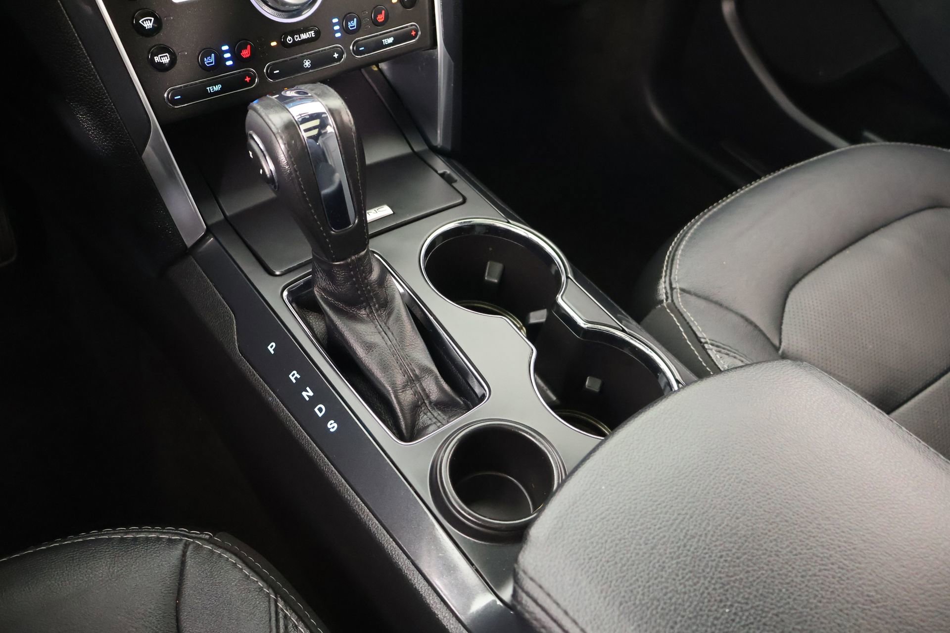 Used 2018 Ford Explorer Limited FWD image 9