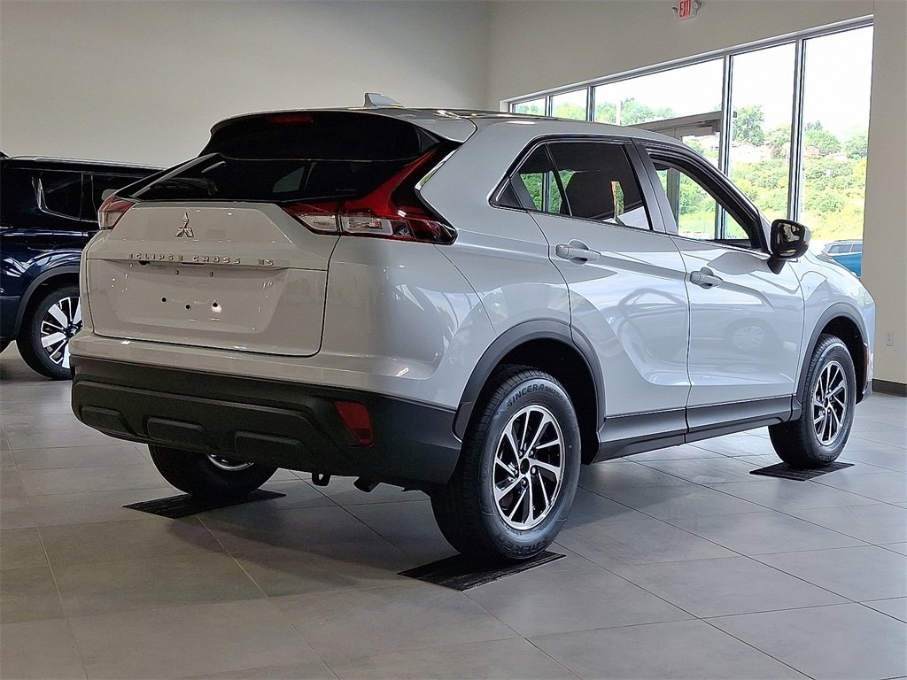 New 2025 Mitsubishi Eclipse Cross ES image 4