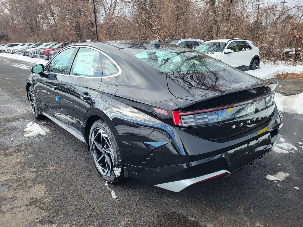 New 2026 Hyundai Sonata SEL FWD image 7