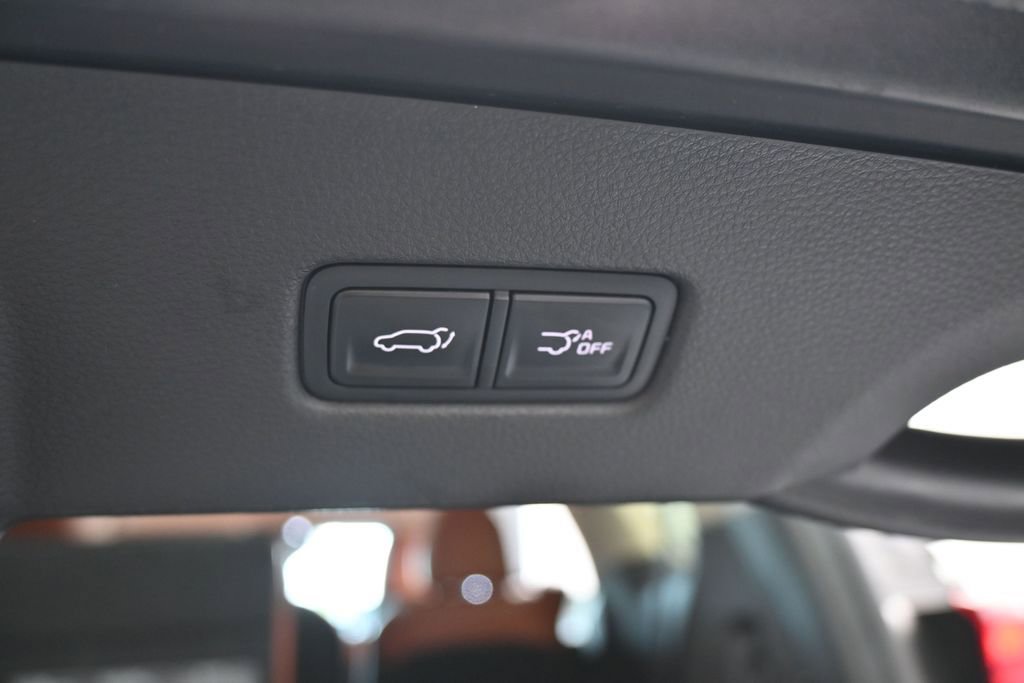 Used 2022 Kia Carnival SX FWD image 45