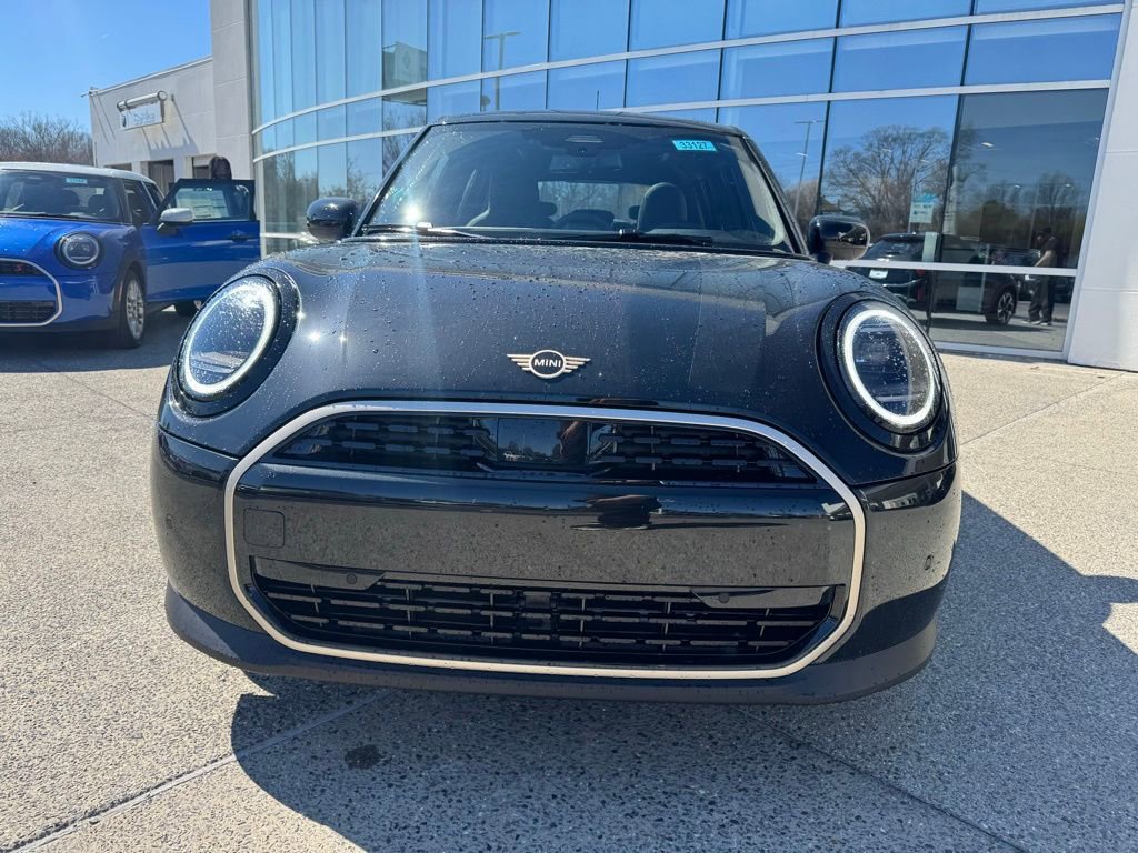 New 2026 MINI Cooper 4-Door Hardtop image 9