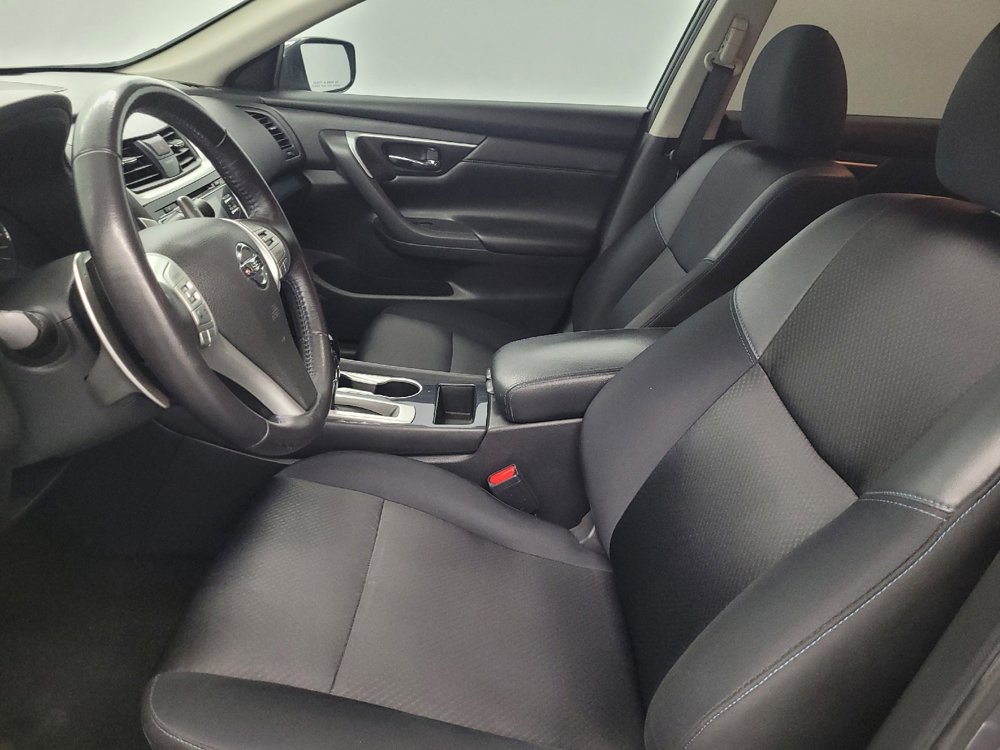 Used 2018 Nissan Altima 2.5 SR FWD image 17