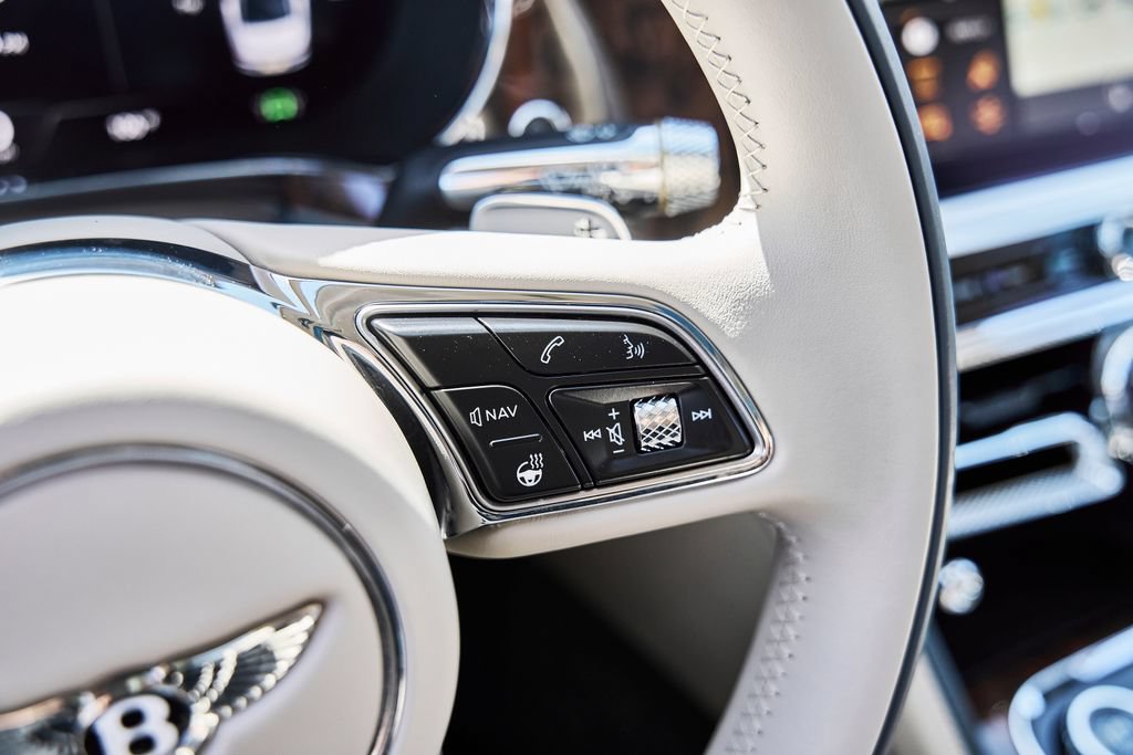Used 2022 Bentley Flying Spur W12 AWD/4WD image 64