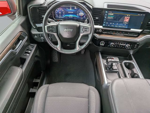 Used 2023 Chevrolet Silverado 1500 RST AWD/4WD image 19