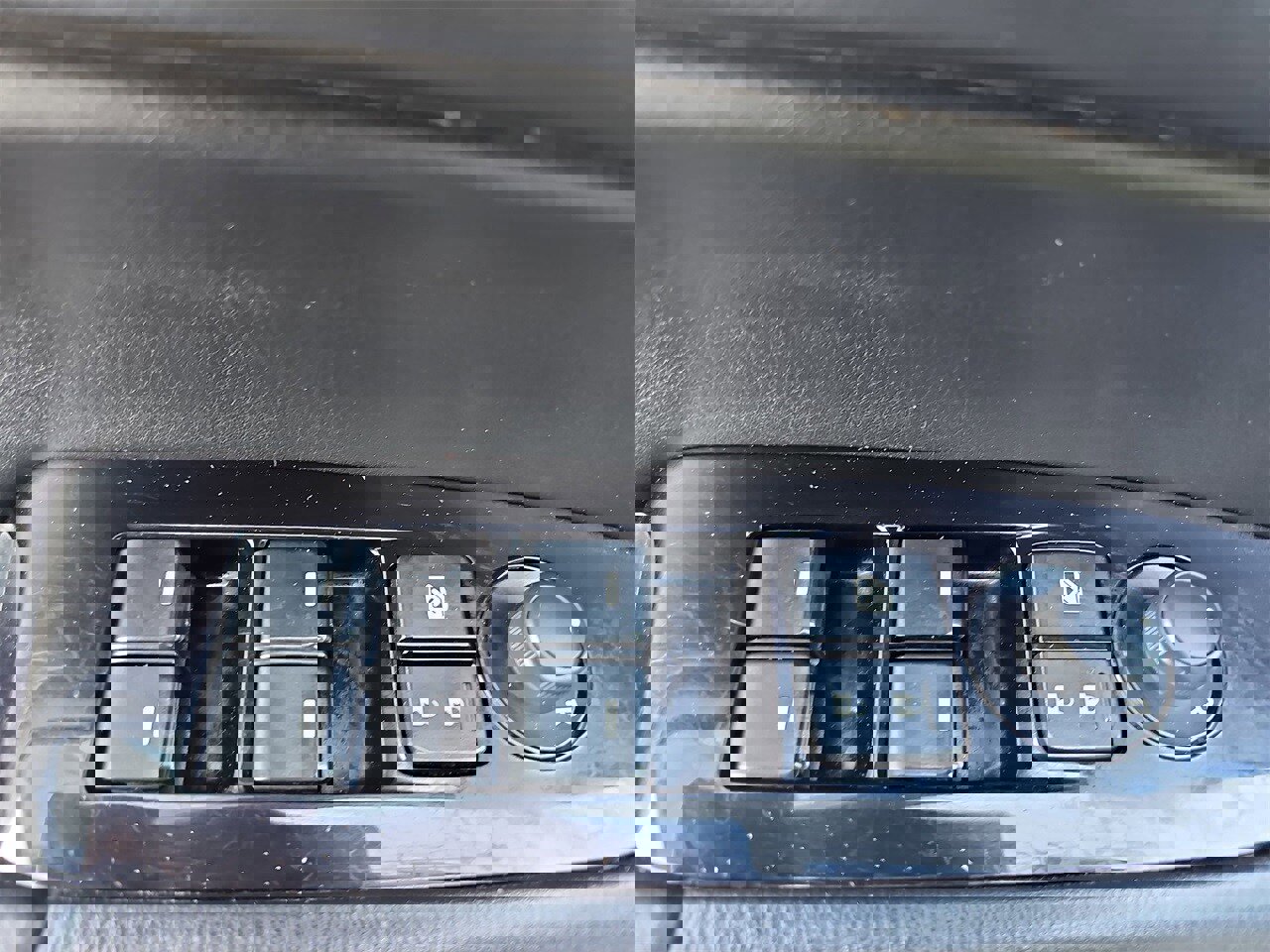 Used 2021 MAZDA CX-5 Touring image 27