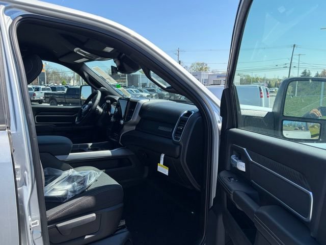 New 2026 RAM 2500 Big Horn AWD/4WD image 25