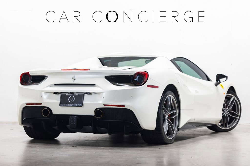 Used 2016 Ferrari 488 Spider RWD image 5
