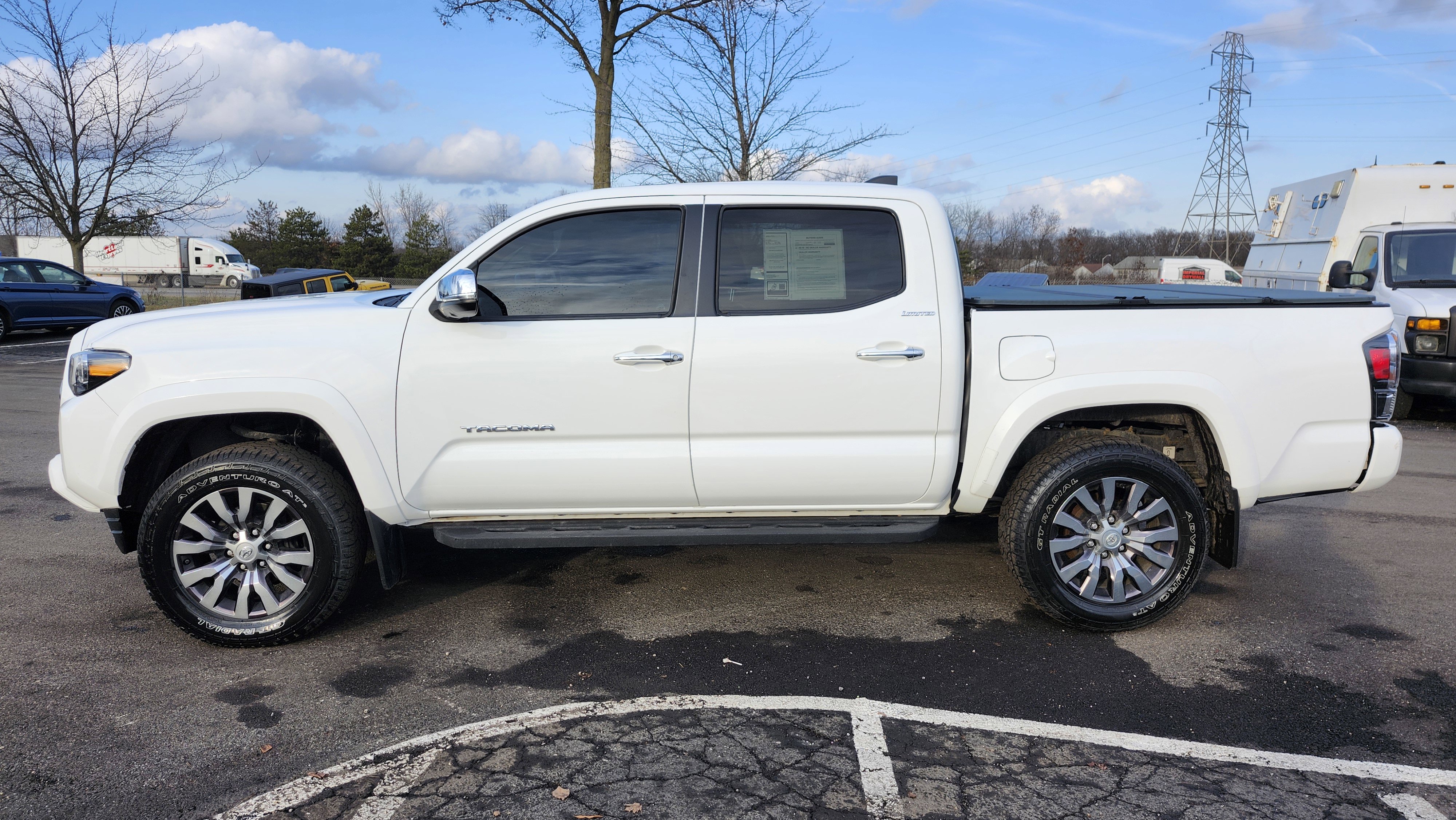 Used 2020 Toyota Tacoma Limited image 17