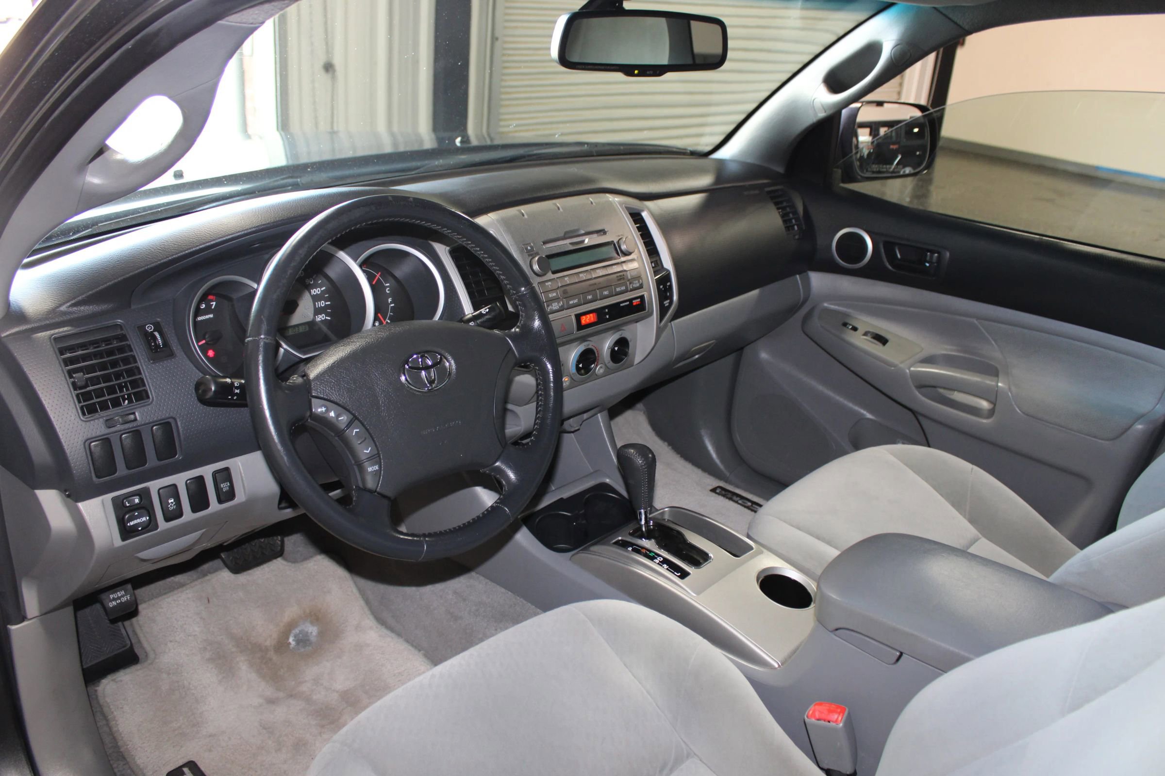 Used 2010 Toyota Tacoma 2WD Access Cab image 7