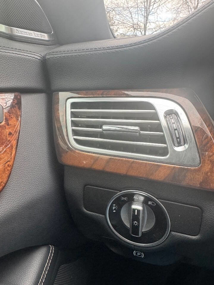 Used 2014 Mercedes-Benz CLS 550 w/ Premium 1 Package image 35