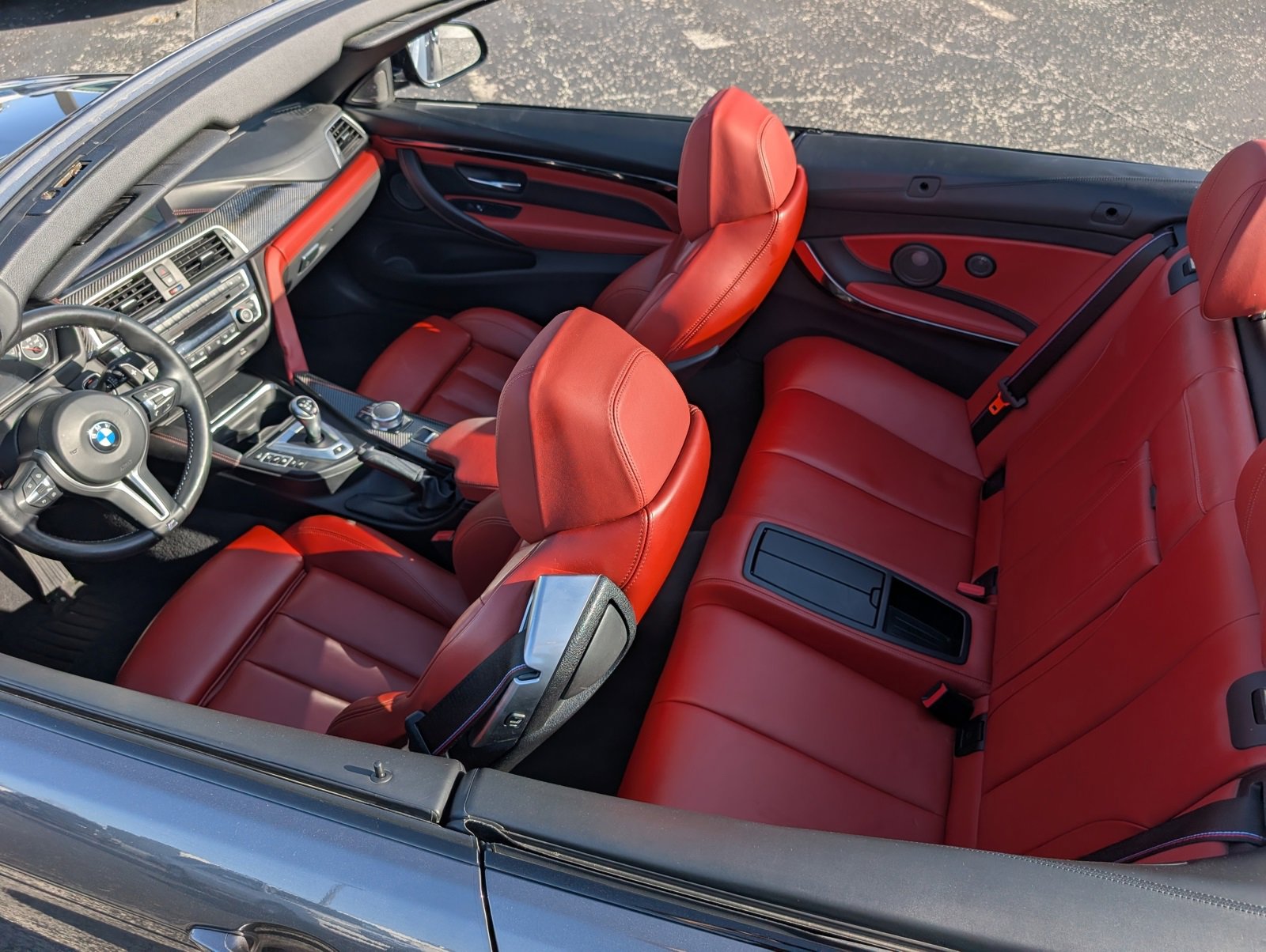 Used 2019 BMW M4 Convertible w/ Competition Package image 27