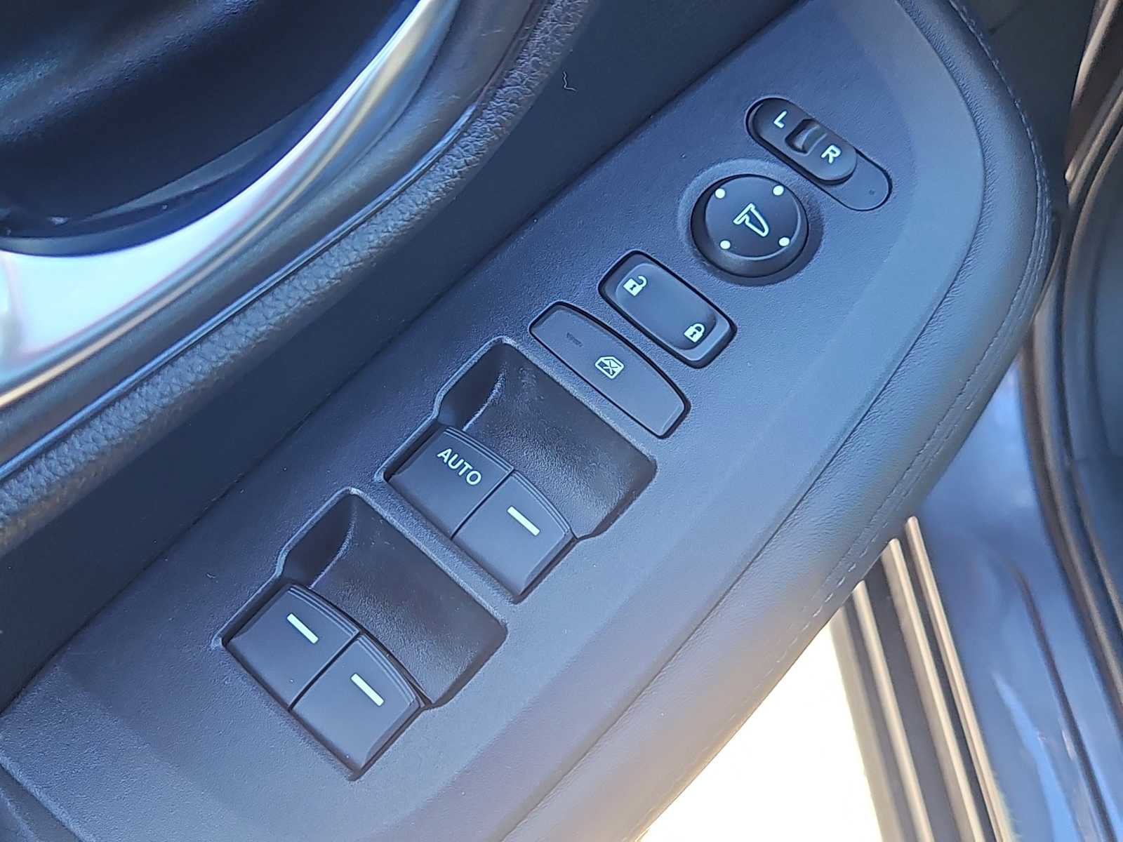 Certified 2024 Honda HR-V LX image 20